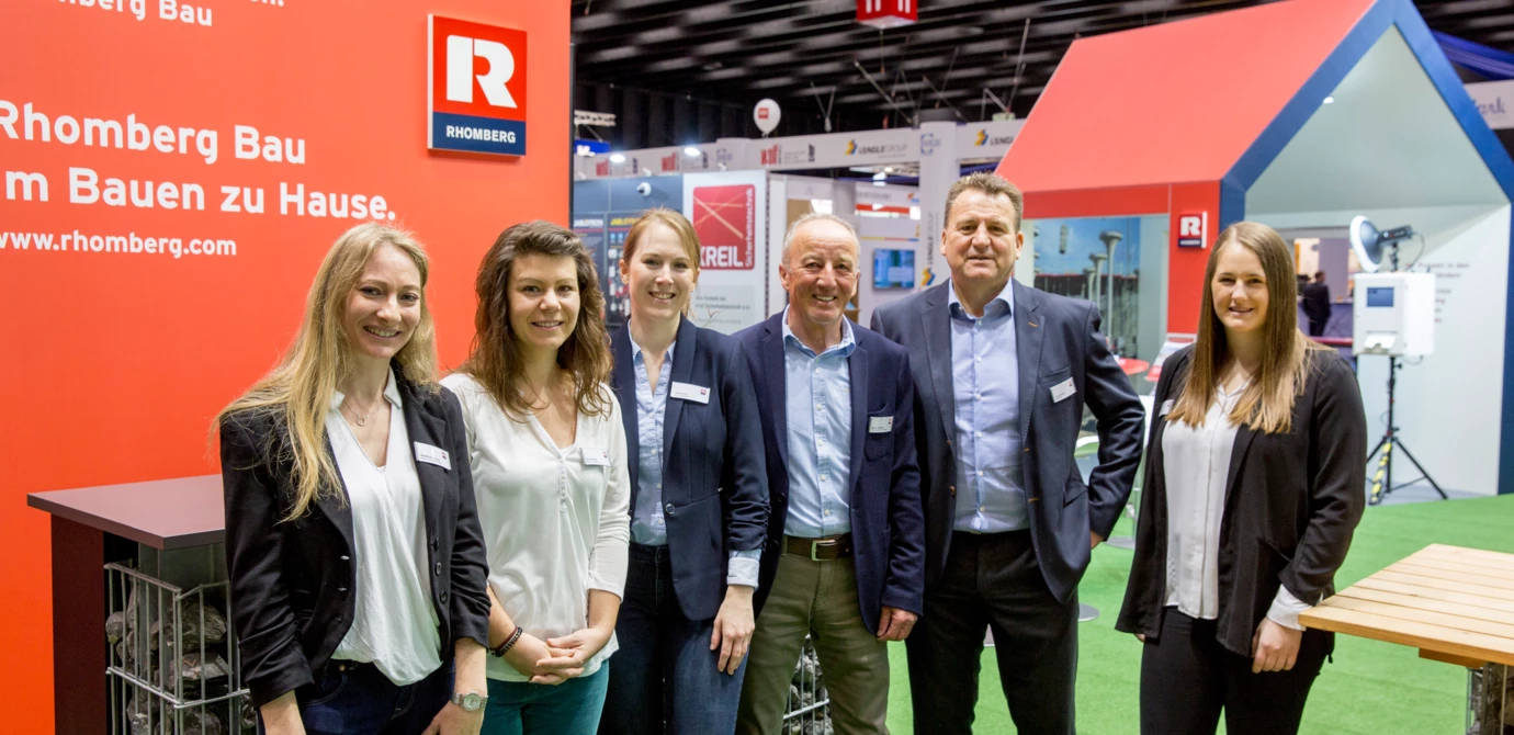 Unser Team vor Ort bei der com:bau 2018