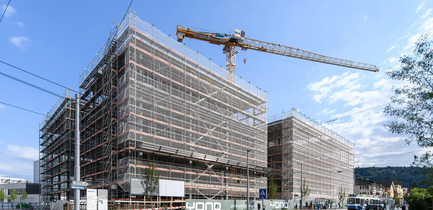 Ende Juni fand das Aufrichtfest beim Projekt YOND in Zürich statt.