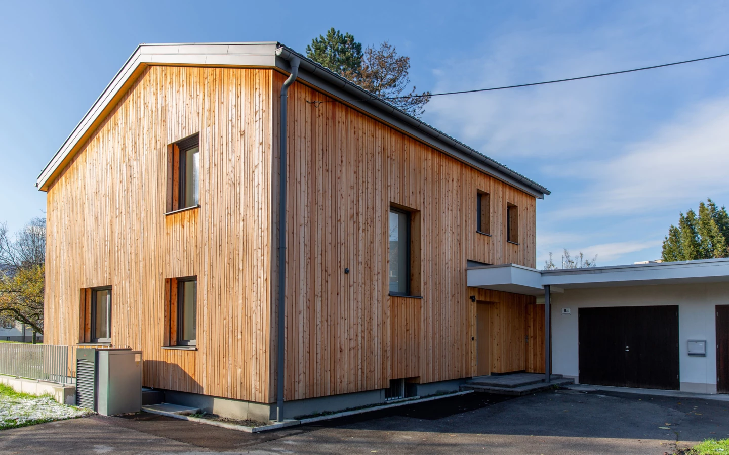 Generalsanierung-Einfamilienhaus-mit-Holzoptik-Dornbirn-1
