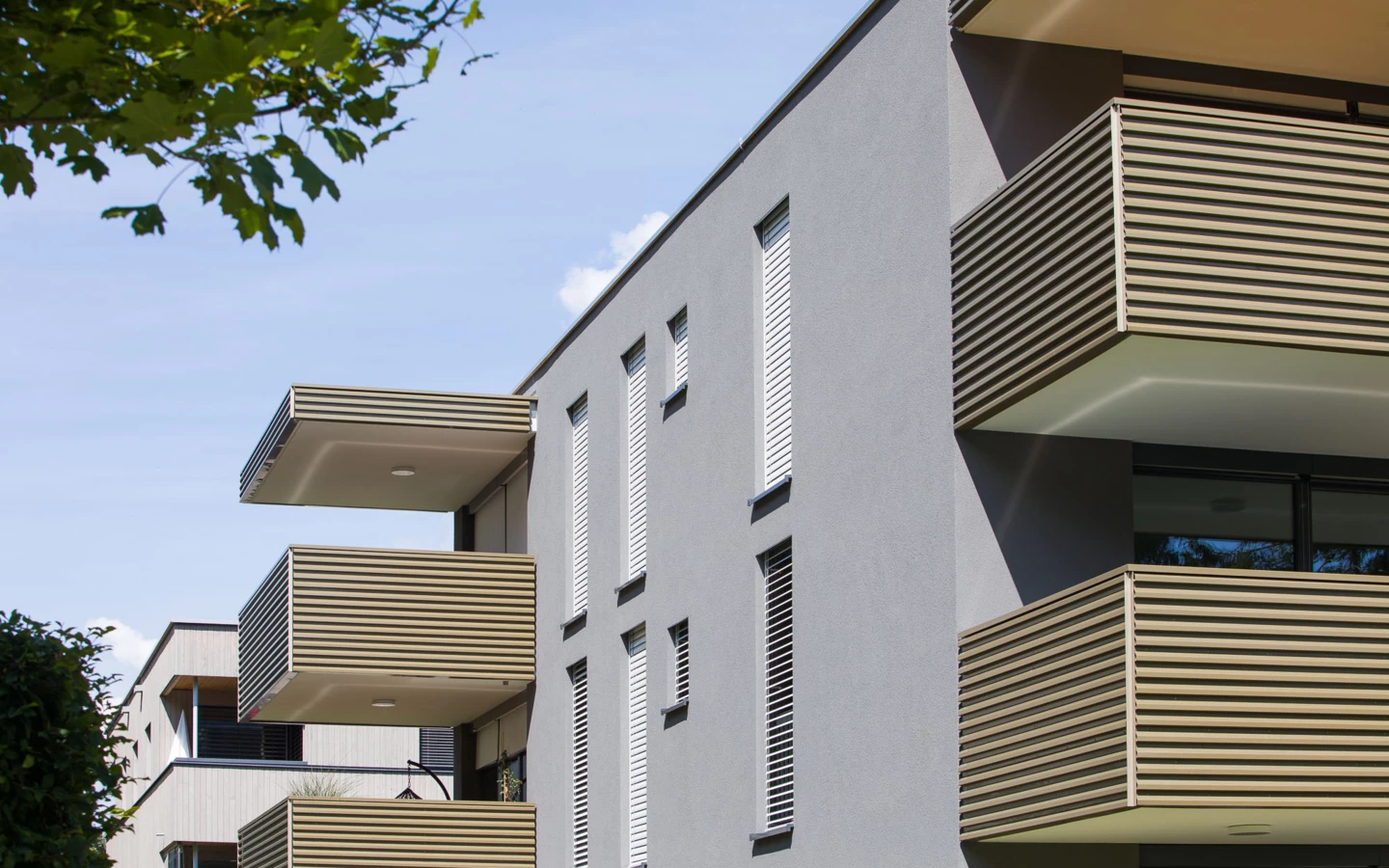 Wohnanlage Bahnhofsstrasse Vandans aussen Balkon